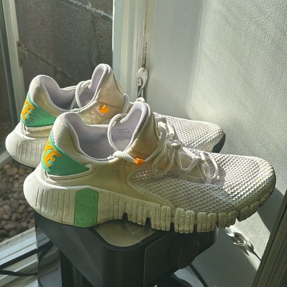 Nike Shoes - NIKE METCON SHOES